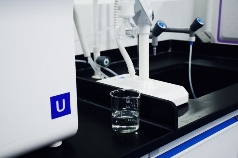 what is bacteriostatic water used for